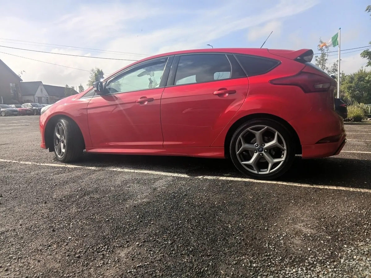 Ford Focus 2016 - Image 1
