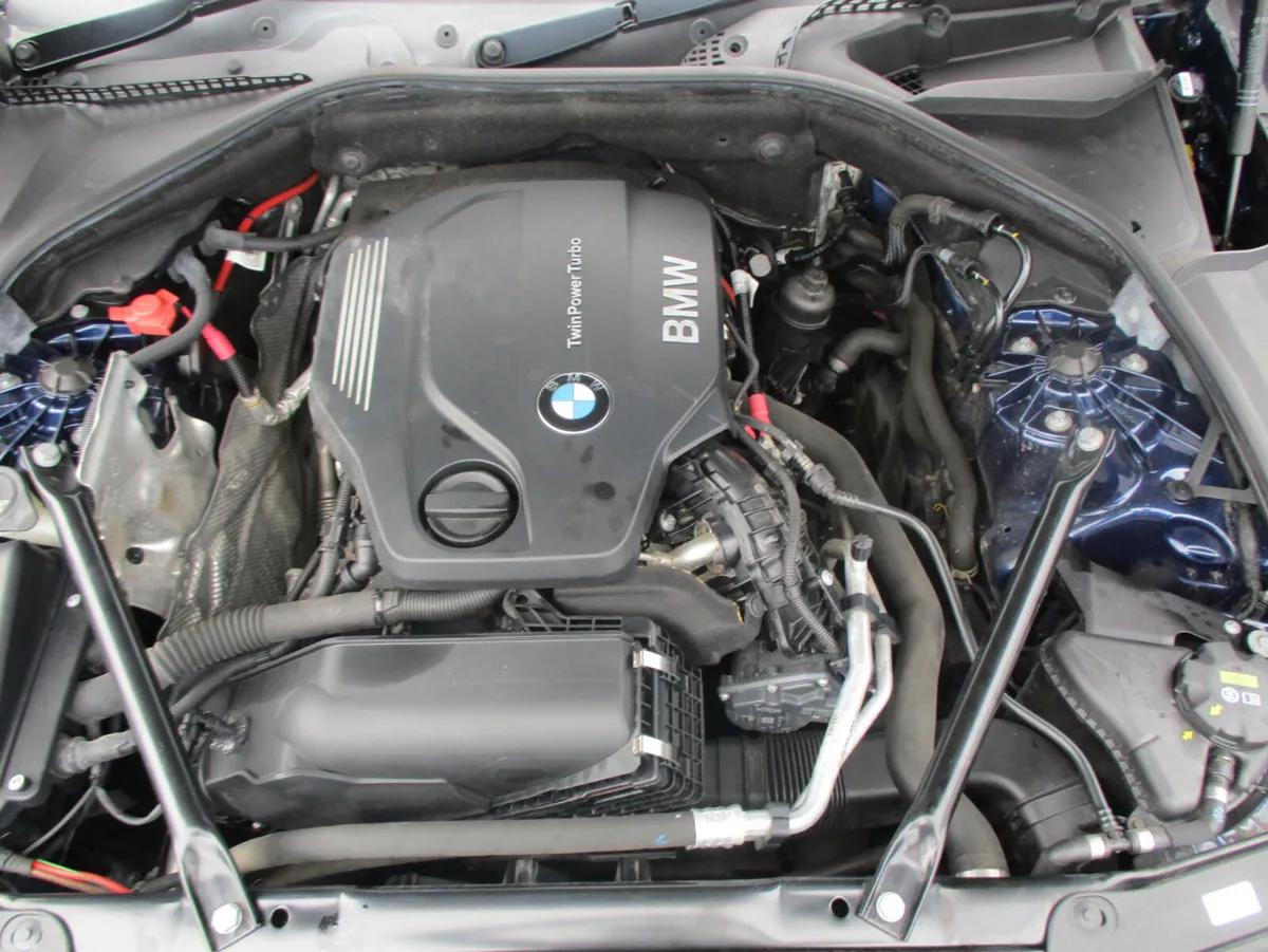 BMW 5-Series 2016 520D MSPORT AUTO 190BHP - Image 2