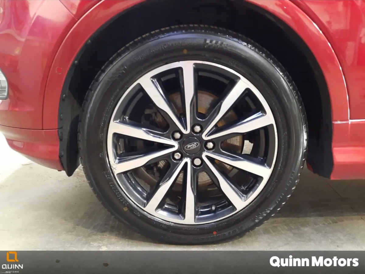 Ford Kuga ST-LINE TDCI 120PS AUTOMATIC - Image 6