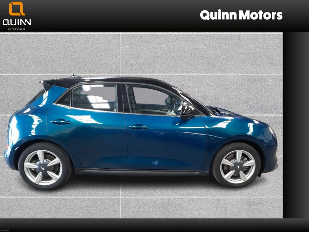 GWM Ora 03 300PRO 4DR AUTO - Image 3