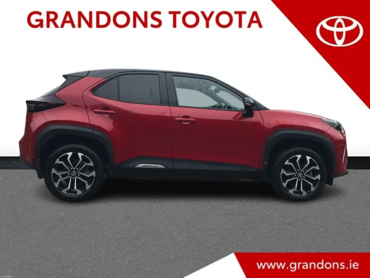 Toyota Yaris Cross LUNA SPORT - GRANDONS - Image 3