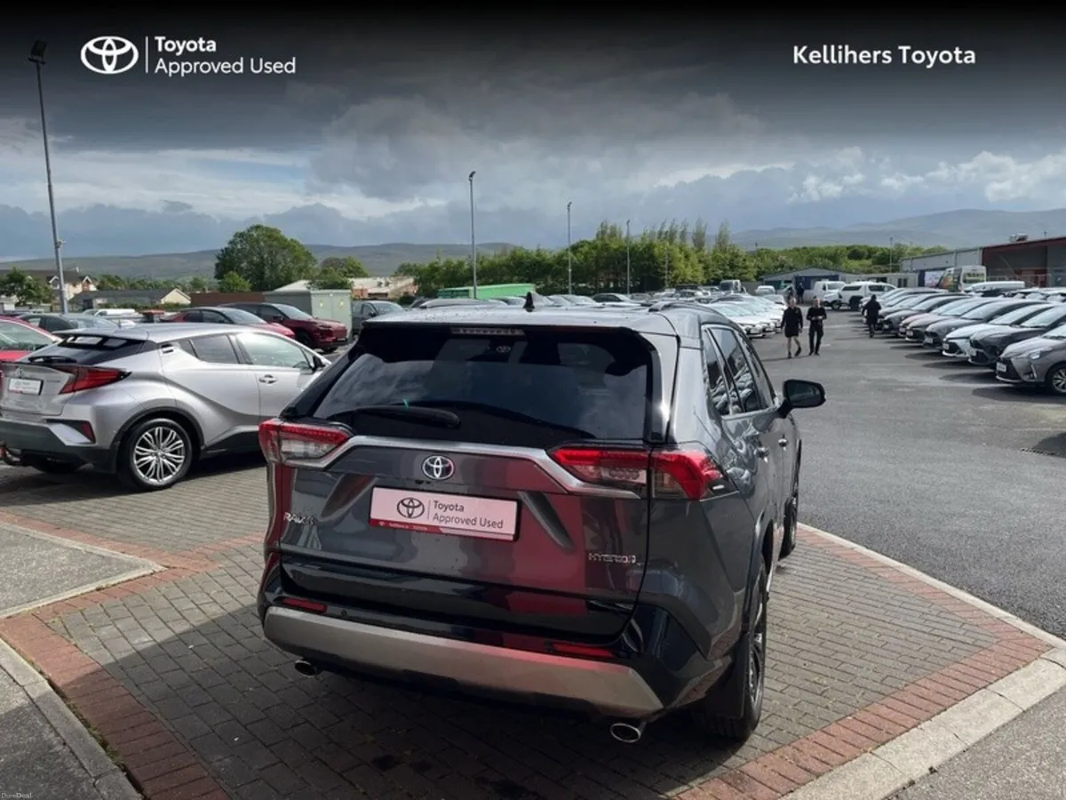 Toyota RAV4 RAV4 HYBRID SPORT - Image 2