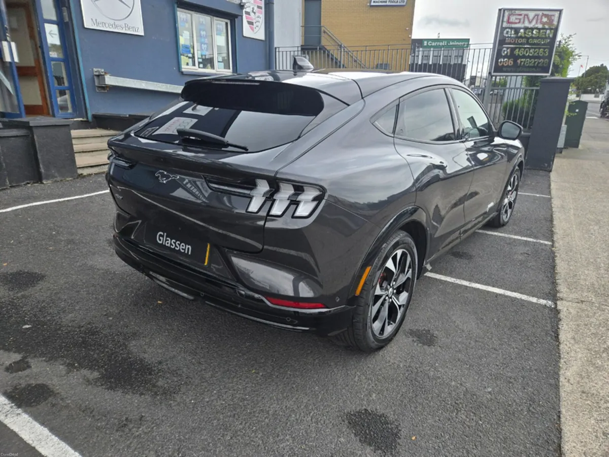 Ford Mustang MACH-E EXTENDED  RANGE BASE  258KW 88 - Image 2