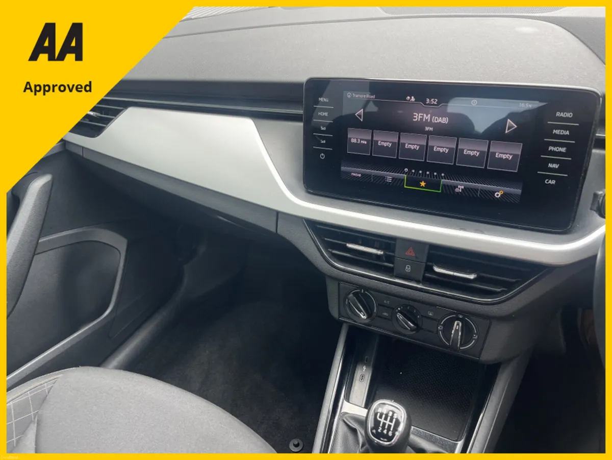 Skoda Scala SE TECHNOLOGY TSI FREE DELIVERY - Image 3
