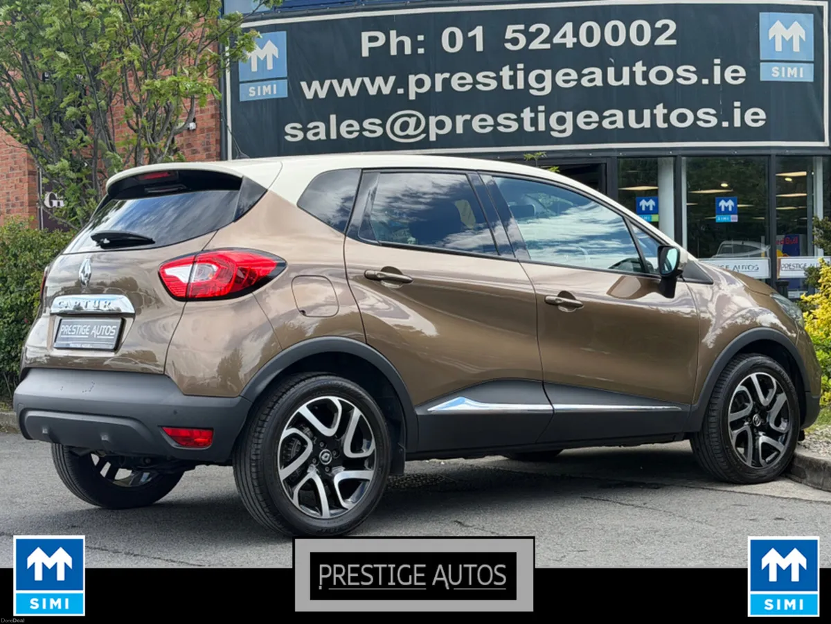 Renault Captur 1.2 PETROL AUTO INTENCE MODEL *CAR - Image 4