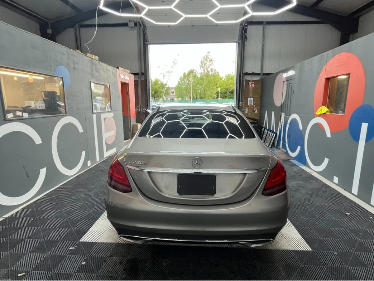 Mercedes-Benz C-Class 2018 MERCEDES-BENZ C220D 2.0 - Image 4