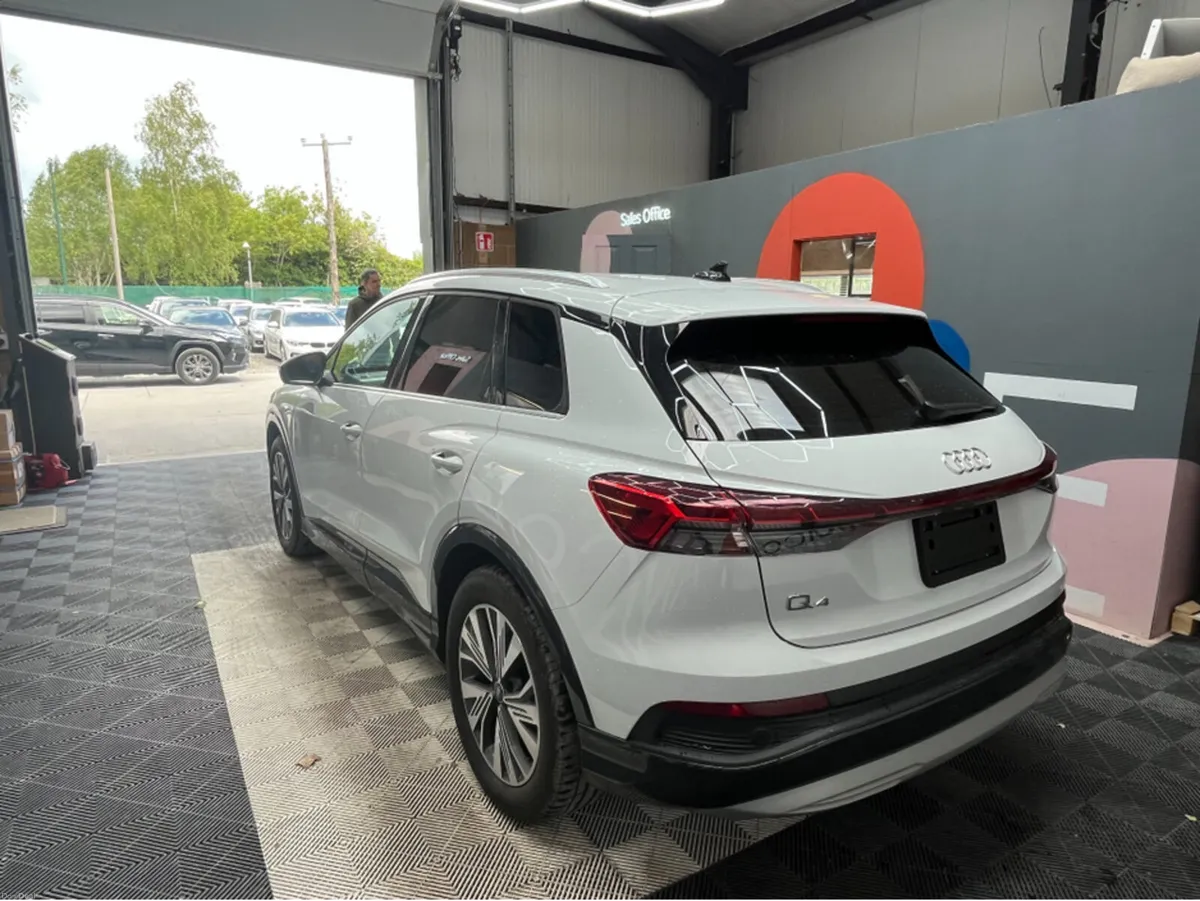 Audi Q4 e-tron 2025 AUDI Q4 E-TRON 45 ADVANCED AUT - Image 4