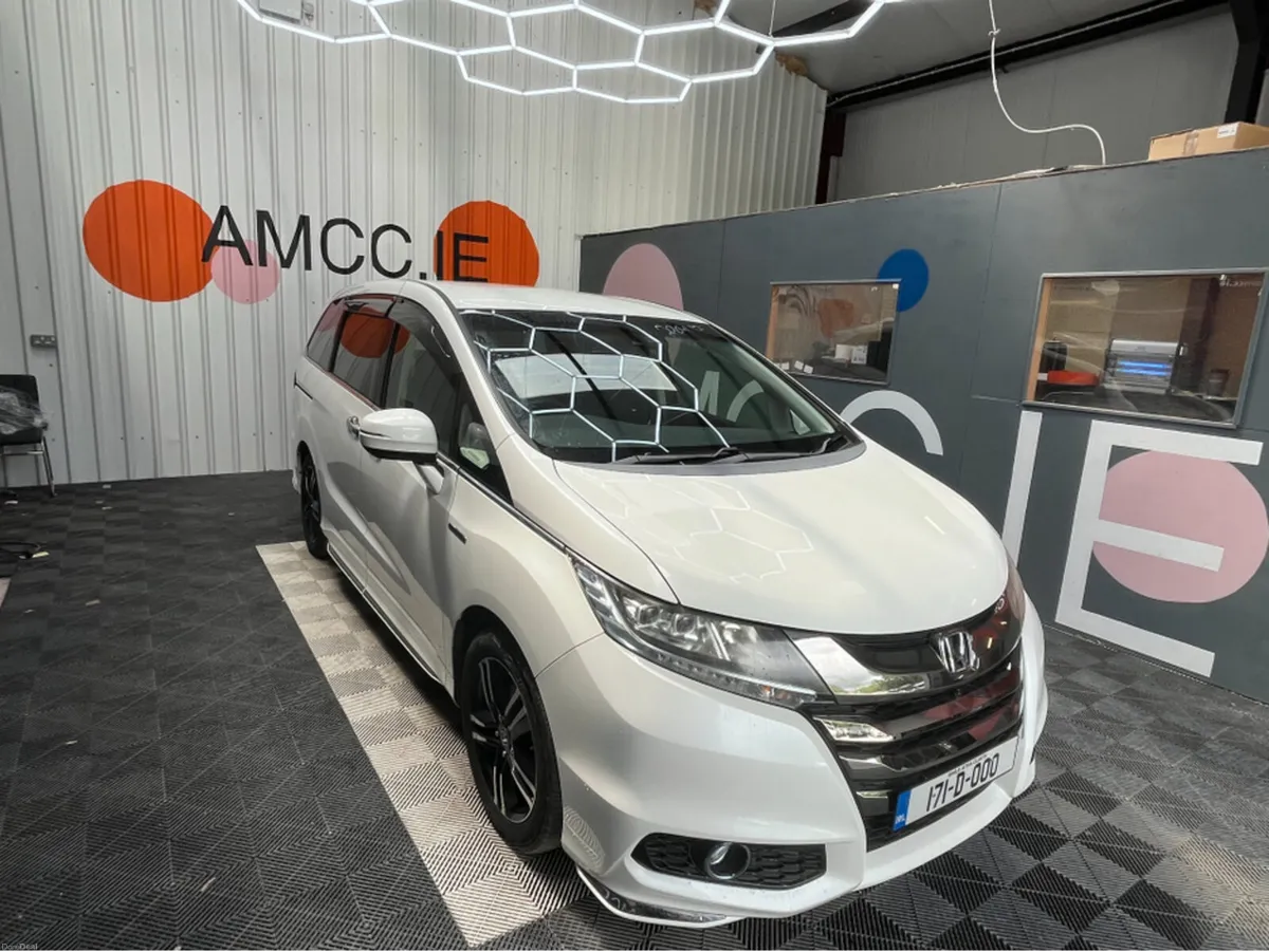 Honda Odyssey 2017 HONDA ODYSSEY ABSOLUTE HYBRID S - Image 1