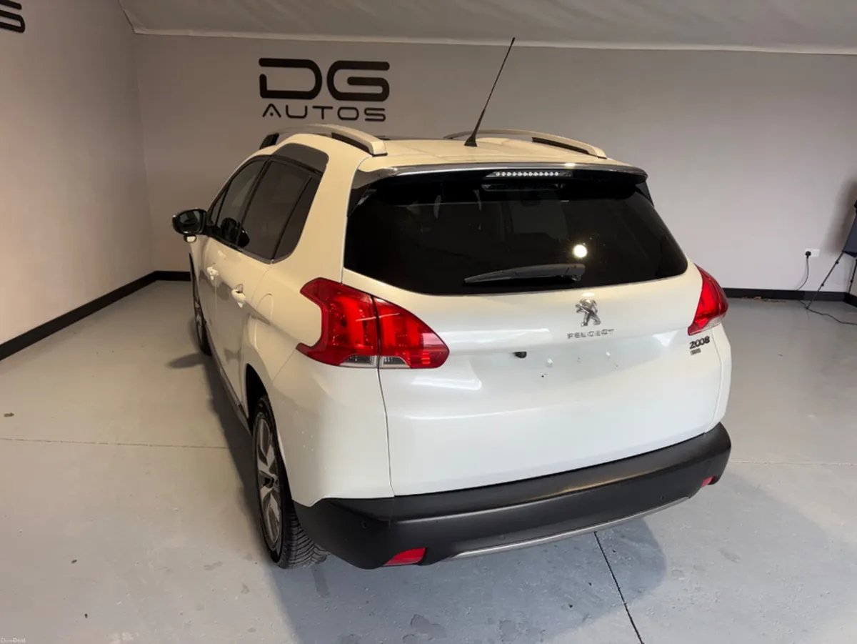 Peugeot 2008 AUTO / PANROOF / NEW NCT/ MINT - Image 4