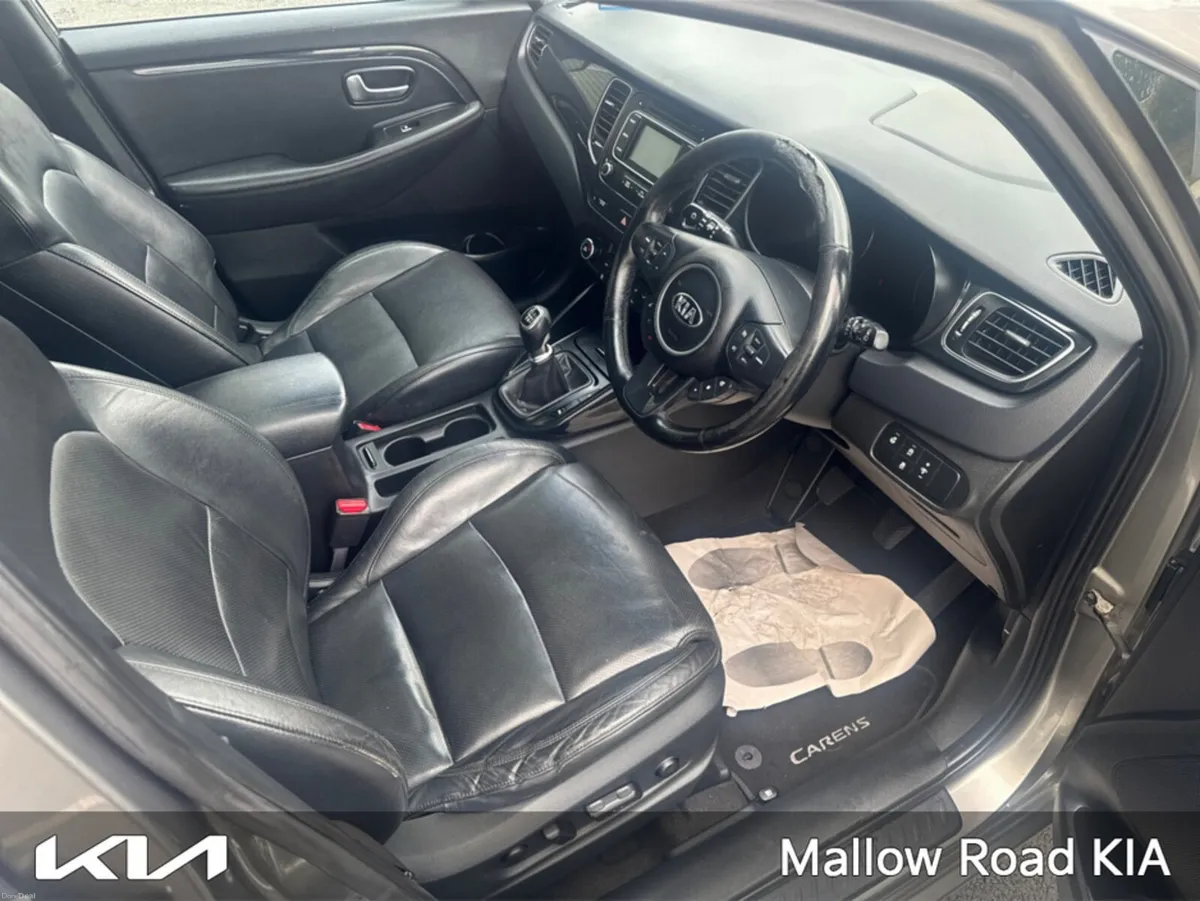 Kia Carens OR RONDO PLATINUM PE 5DR - Image 2