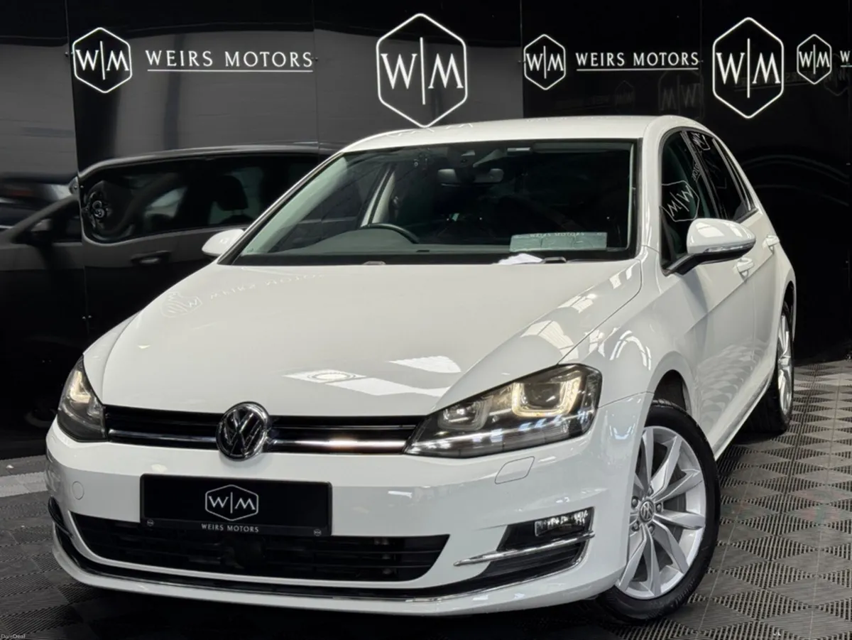 Volkswagen Golf 1.4TSI//LEATHER SEATS//AUTOMATIC// - Image 2