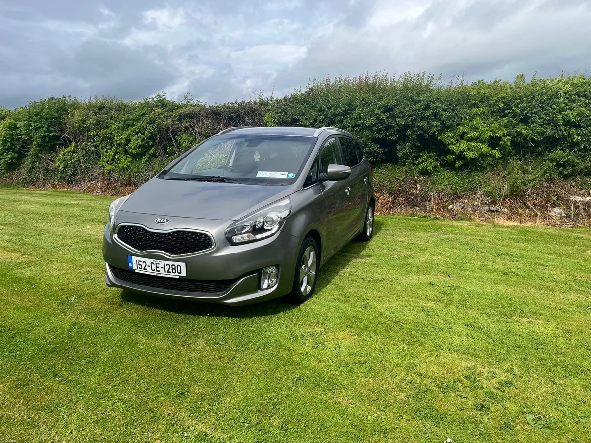 152 Kia Carens 7 seat NCT 11/26 TAX 09/26 - Image 2