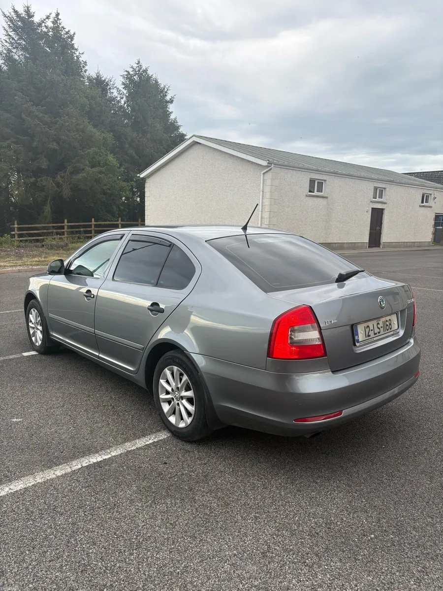 Skoda Octavia 2012 1.6 TDI - Image 3