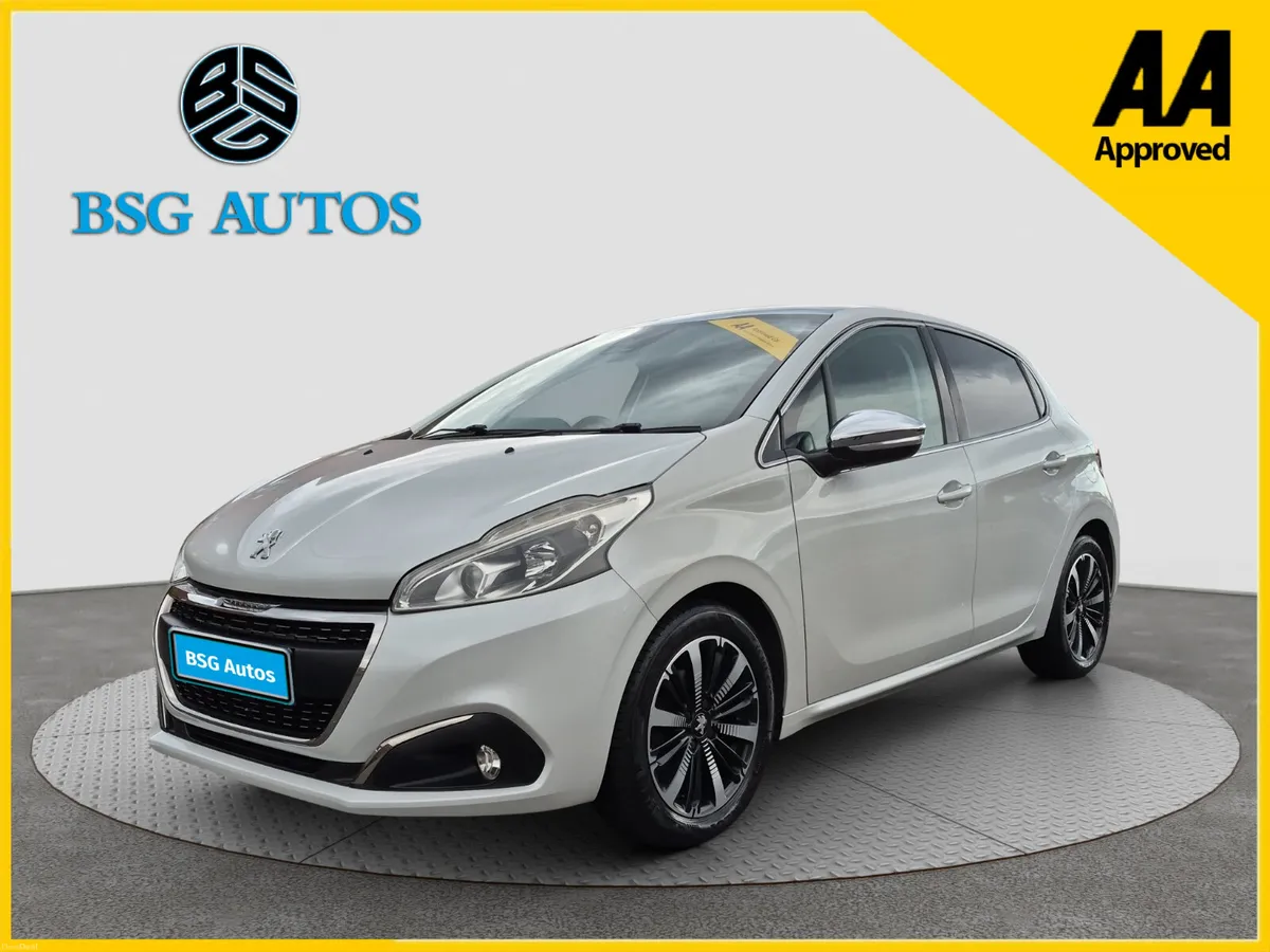 2017 PEUGEOT 208 1.2  AUTOMATIC PAN ROOF *FINANCE* - Image 4