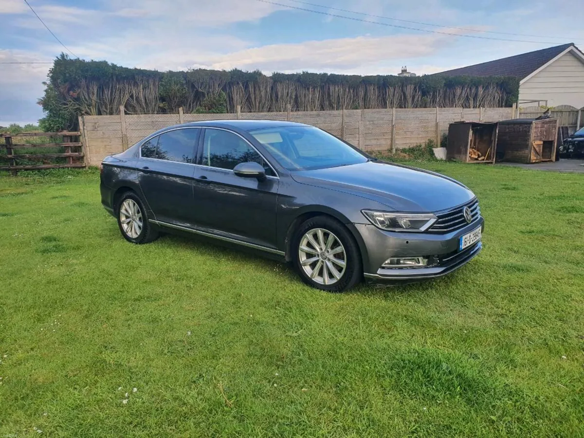 VW PASSAT HI-LINE 120 BHP 2016 - Image 2