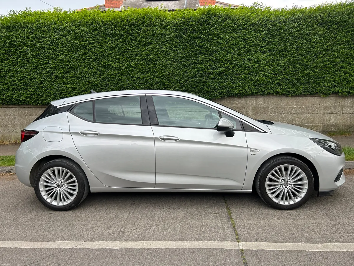 2020 OPEL ASTRA ELITE PETROL LEATHER INTERIOR - Image 4