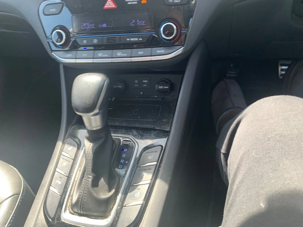 Hyundai IONIQ 2017 - Image 4