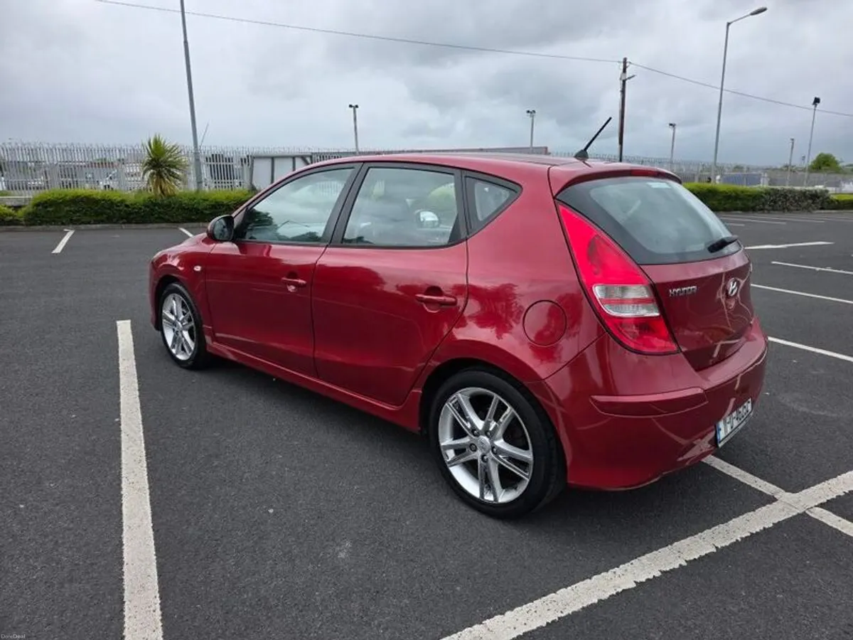 2011 Hyundai I30 1.6 Dsl With New Nct 07/27 - Image 4