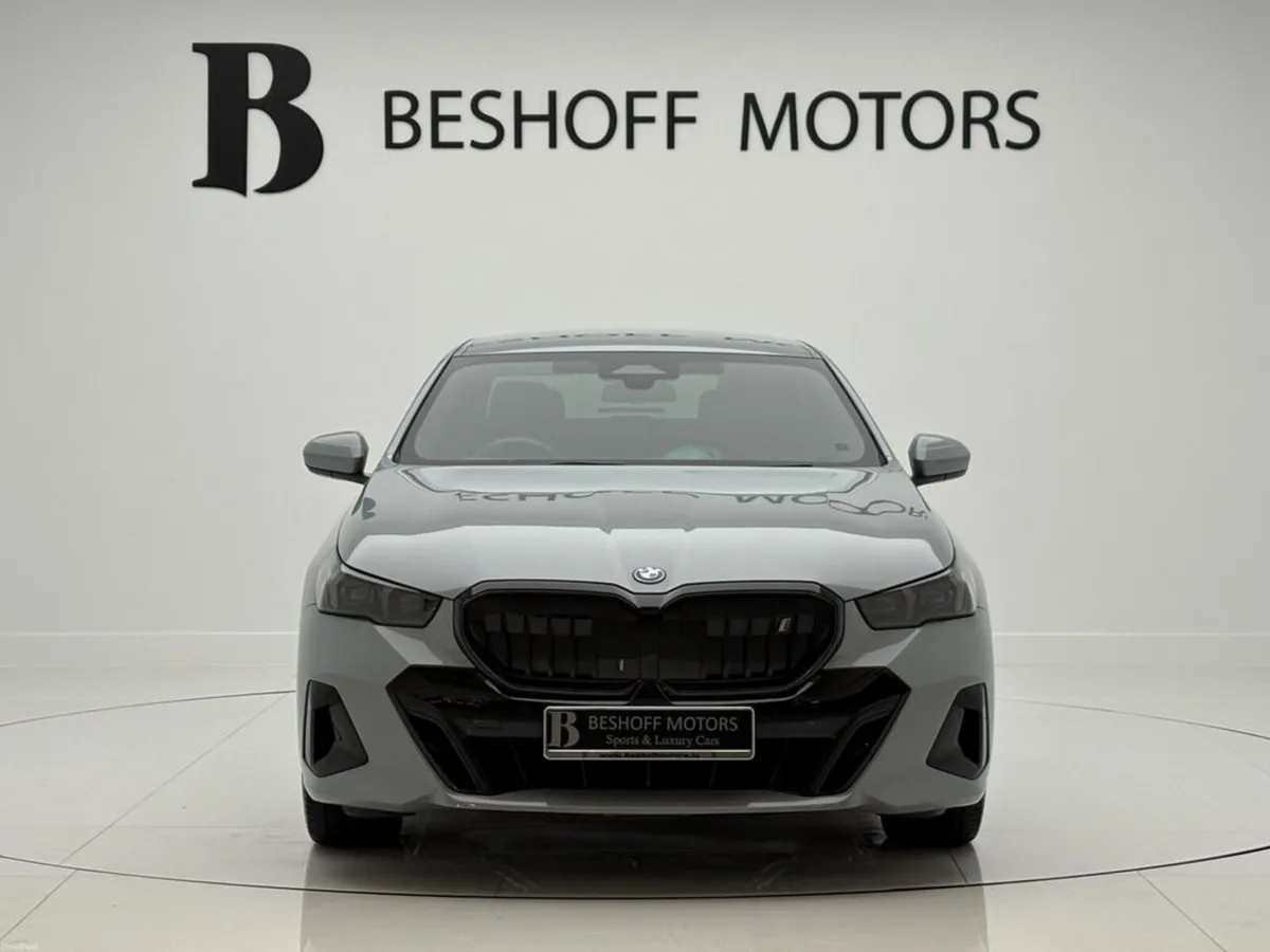 BMW i5 EDRIVE 40 M-SPORT PRO=LOW MILES//HUGE SPEC/ - Image 2