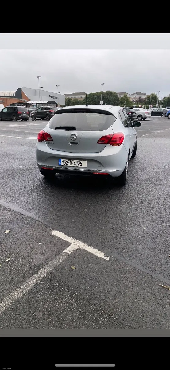Opel Astra 2015 - Image 2