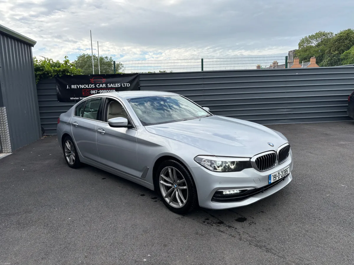BMW 520d  auto 2019 M sport alloys - Image 3