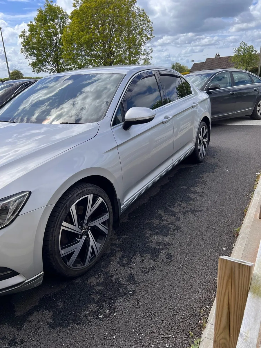 Vw Passat 1.6 tdi - Image 2