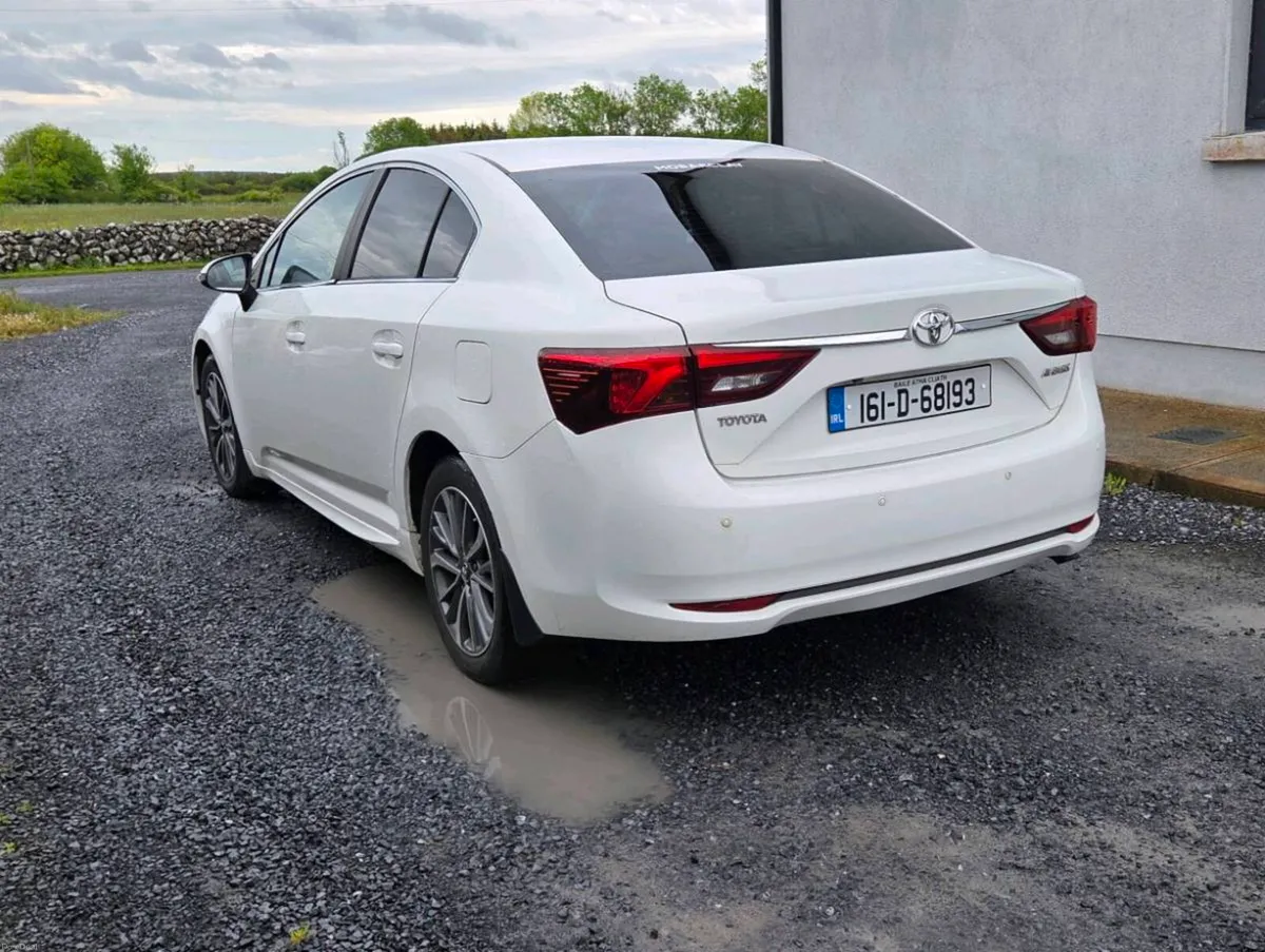 Toyota Avensis - Image 3