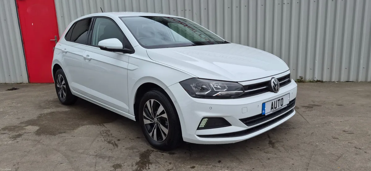 Volkswagen Polo auto new model 1.0 petrol low kms - Image 3