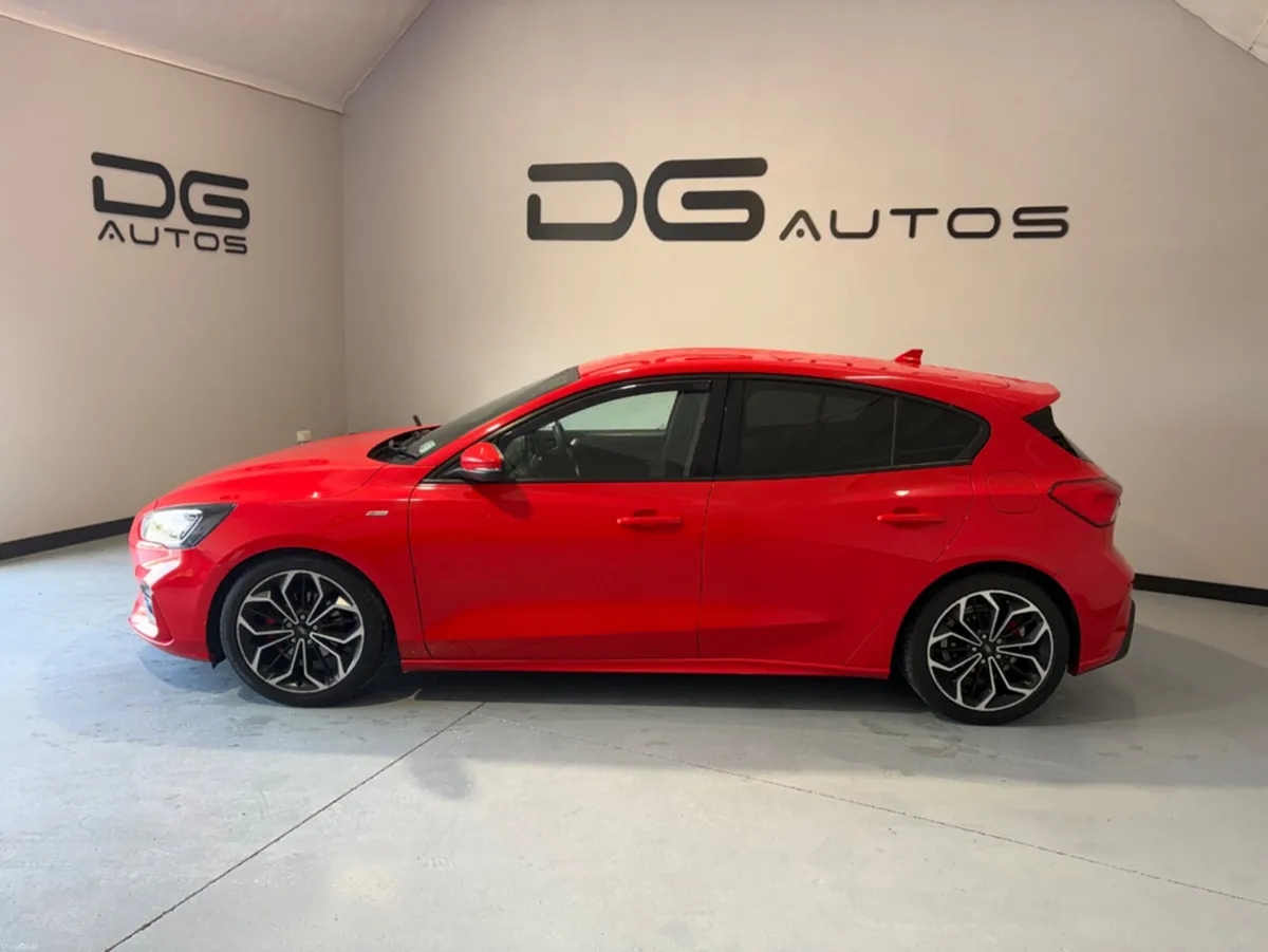 Ford Focus 1.5 TDCI ST-LINE X 120PS 5DR AUTO - Image 1