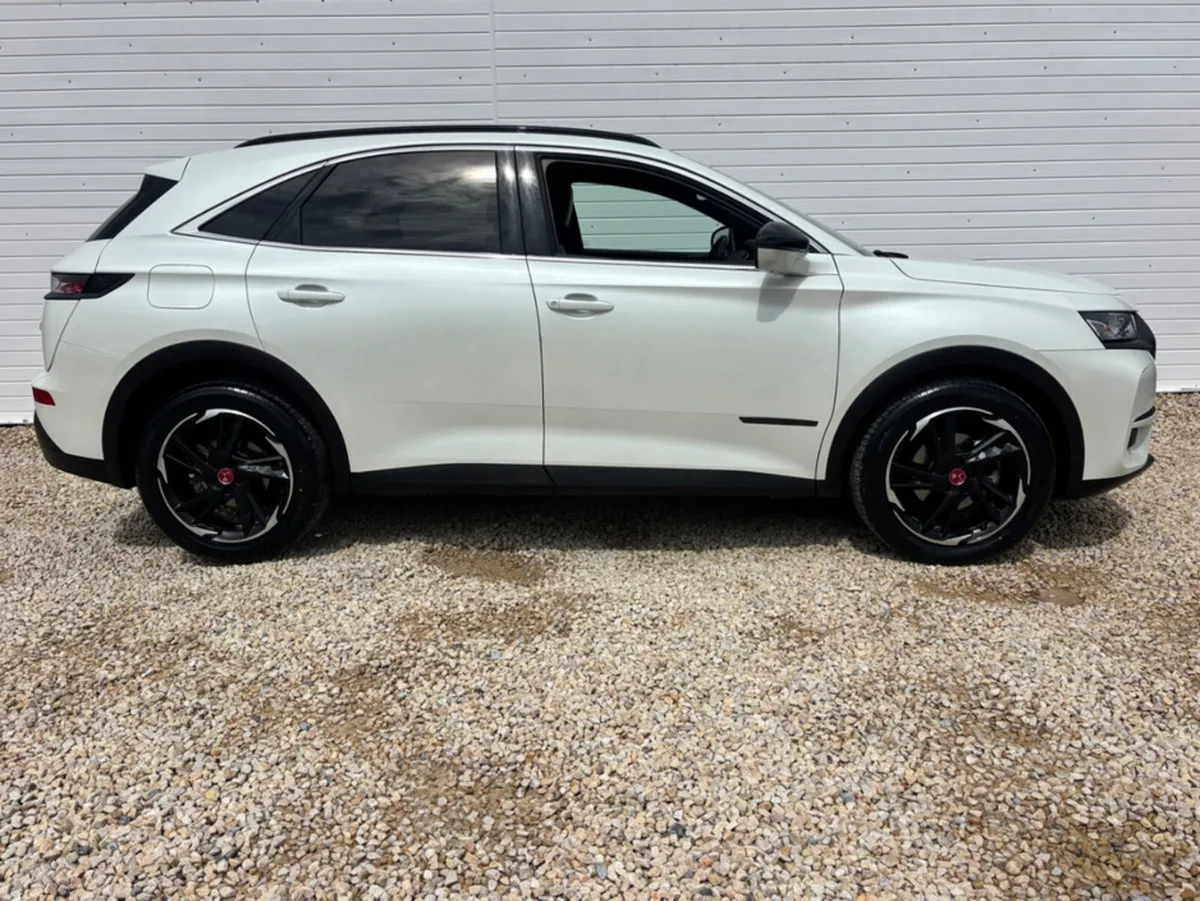 DS Automobiles DS 7 PERFORMANCE 1.5 BLUE HDI 1 - Image 3