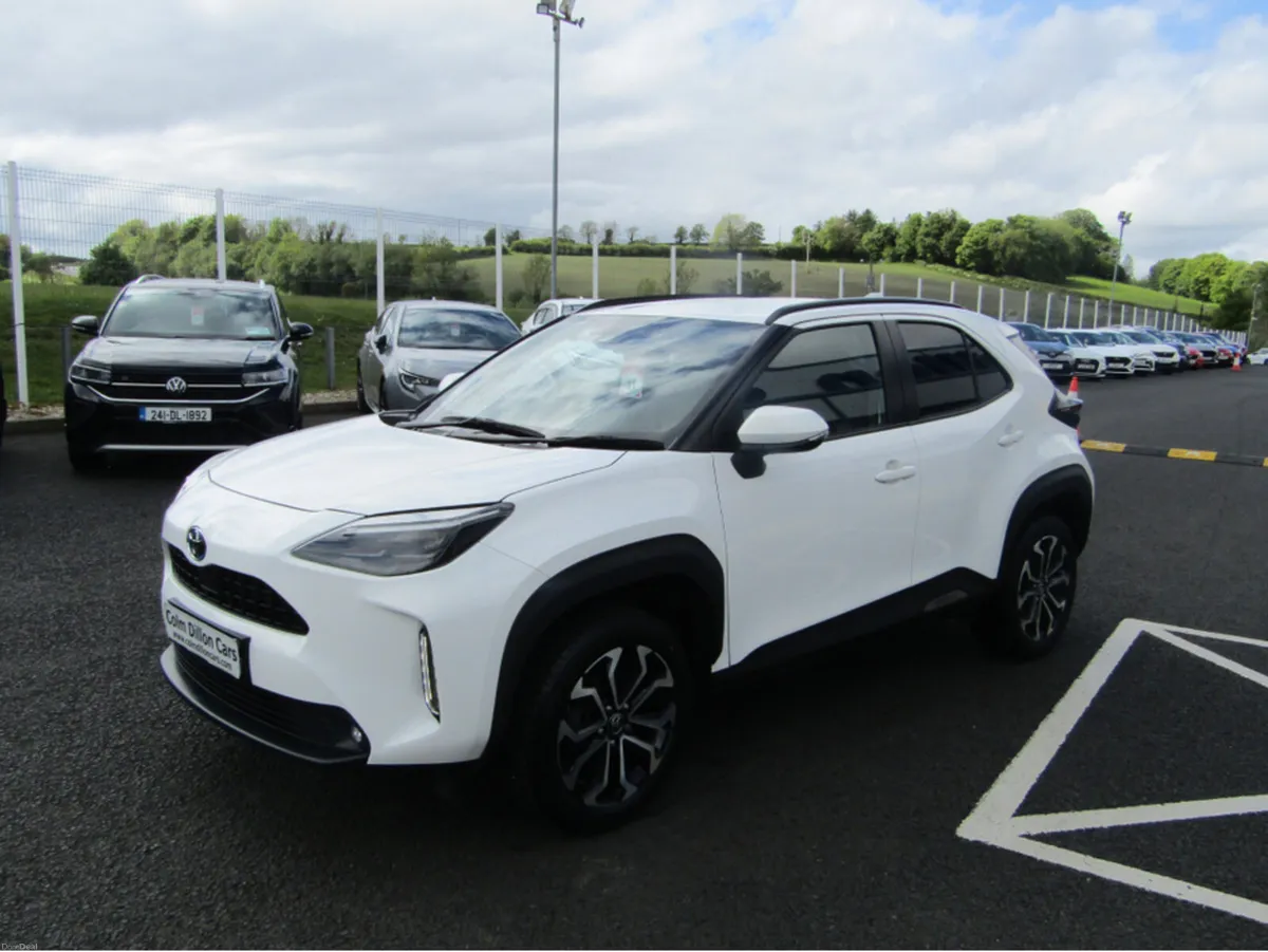 Toyota Yaris Cross DESIGN HEV AUTO HYBIRD - Image 5