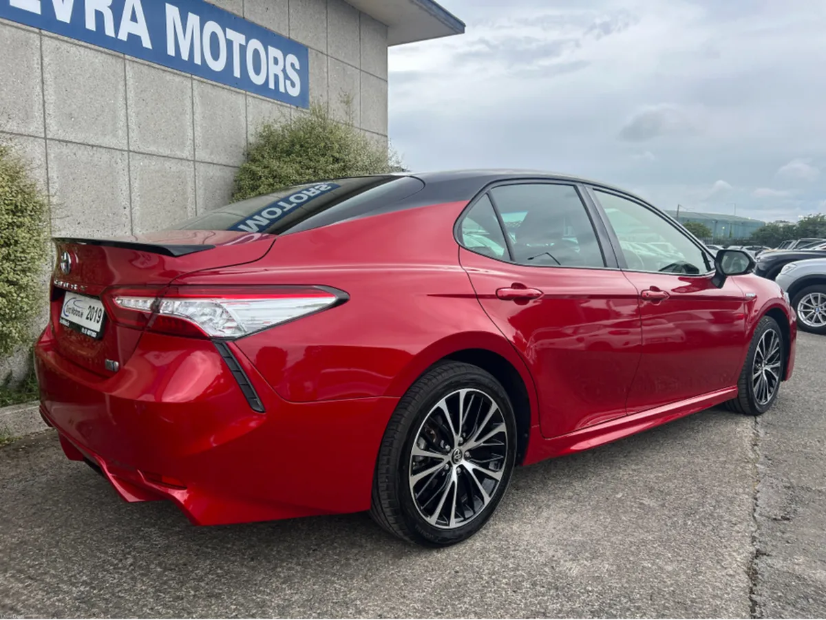 Toyota Camry WS AUTOMATIC HYBRID 2.5 PETROL//HIGH - Image 4