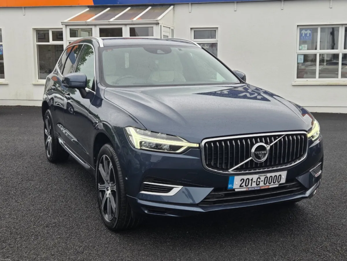 Volvo XC60 T8 AWD*WILKENS&BOWERS*PAN ROOF*CRYSTAL - Image 2