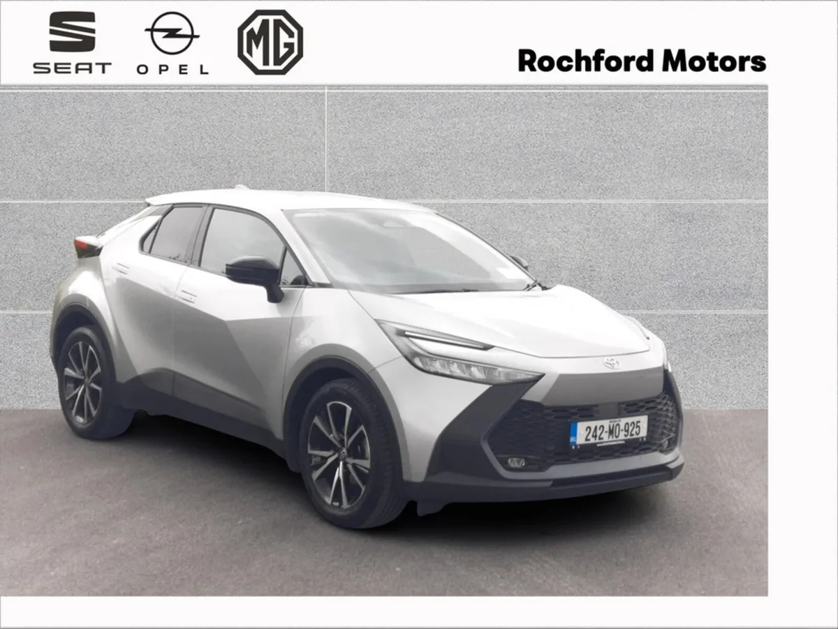 Toyota C-HR HEV SPORT - Image 1