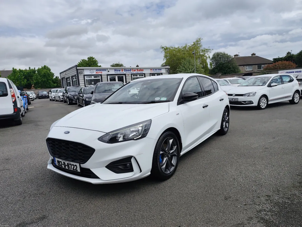 Ford Focus 1.0  5 DR   ST-LINE LOW MILES - Image 1