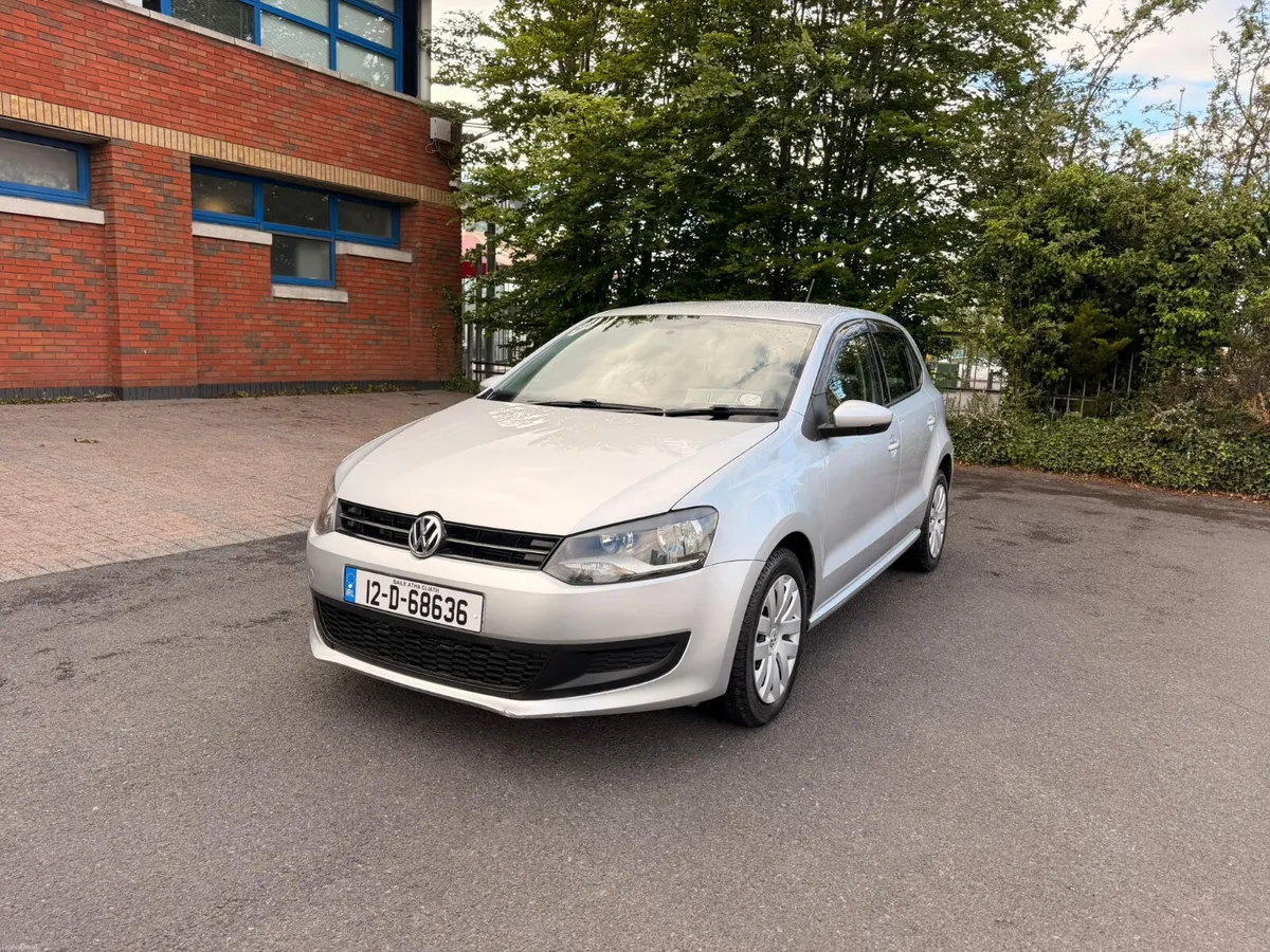 Volkswagen Polo 2012 - Image 2