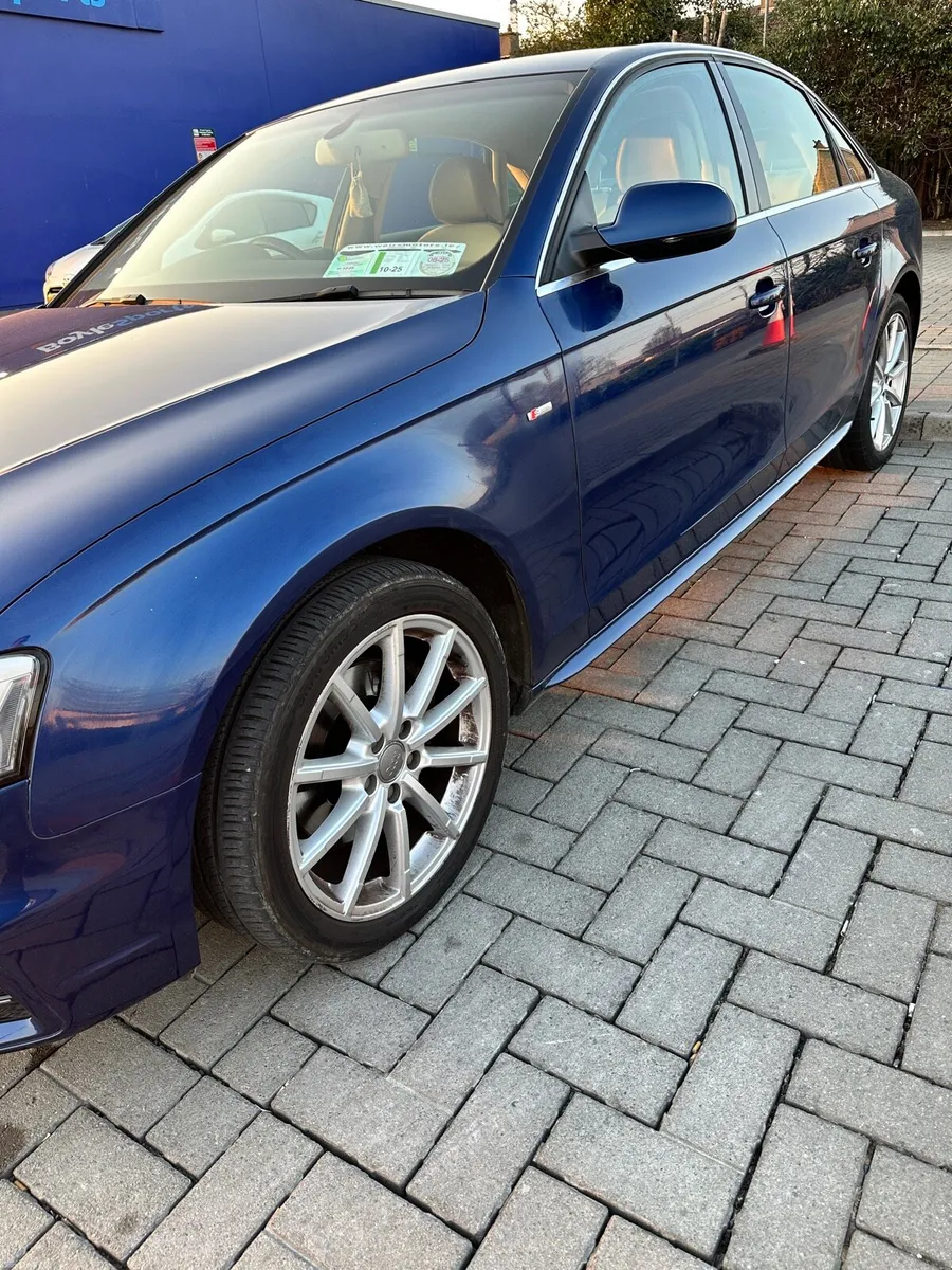 Audi A4 2015 diesel automatic low mileage - Image 4