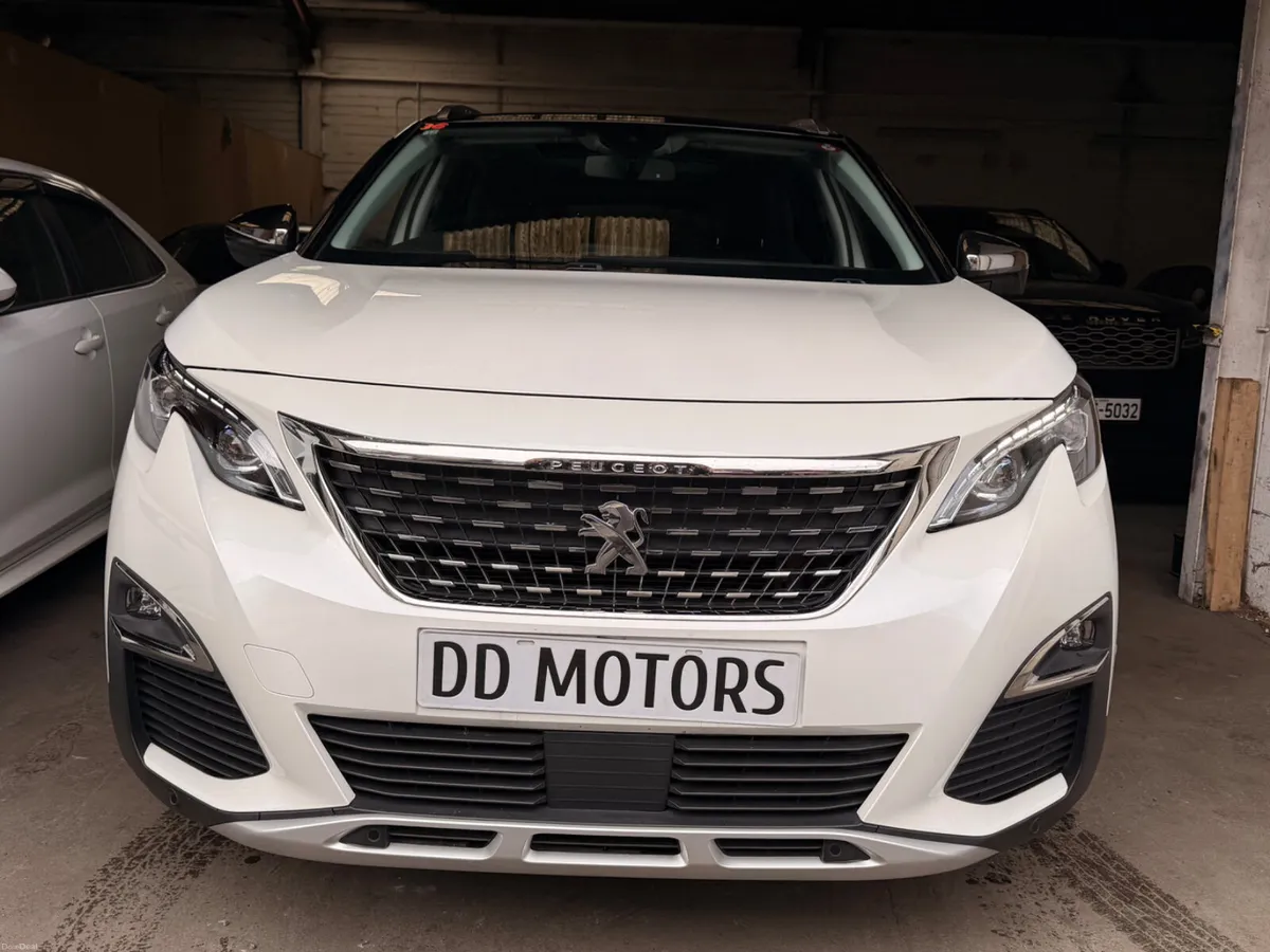 Peugeot 3008 2018 1.6 Top spec with sunroof - Image 4