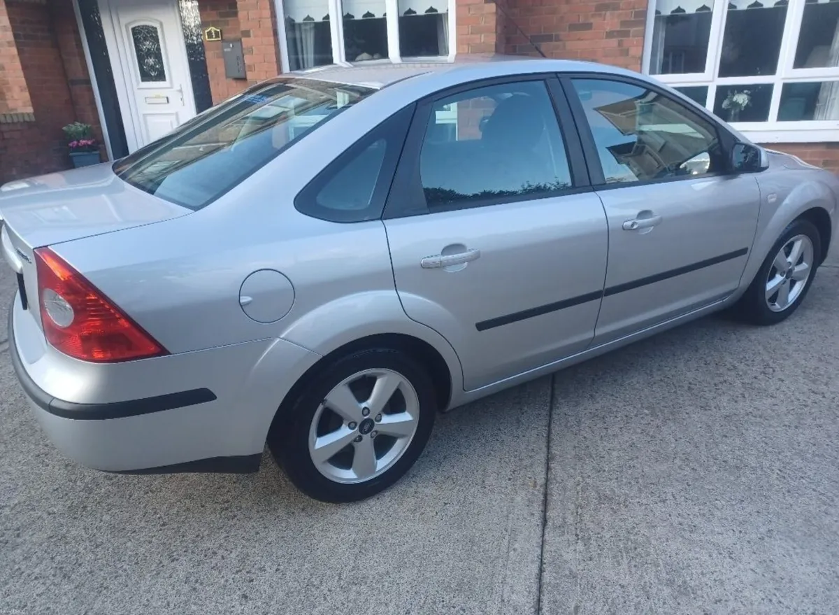 Ford Focus 2007 1.4 - Image 2