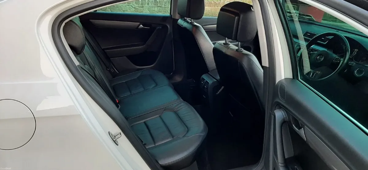 Volkswagen Passat 2014 2.0 TDI - Image 3