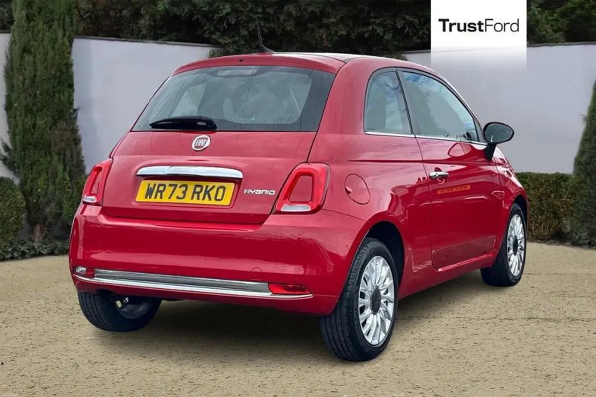 Fiat 500 1.0 MHEV Hatchback 3dr Petrol Manual Euro - Image 4