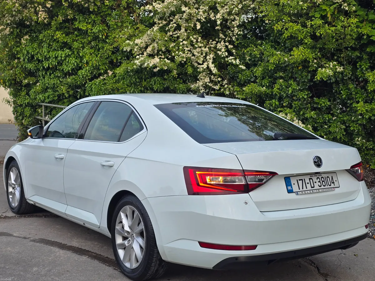 Skoda Superb 2017 tdi nct&tax cheap 👌 €5900 - Image 4