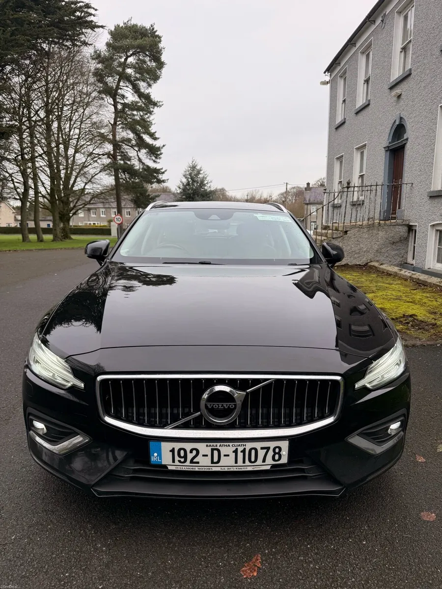 2019 Volvo V60 Automatic Inscription NCT 2027 - Image 3