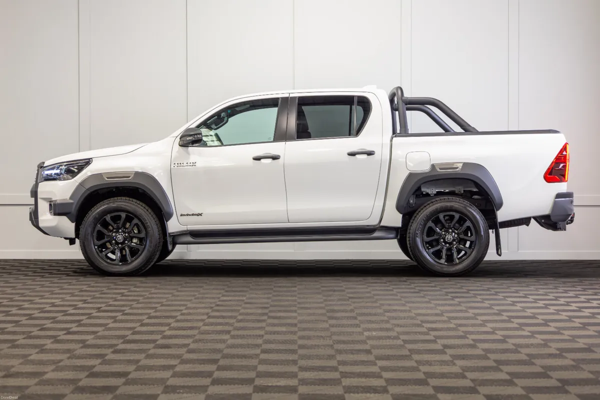 2026 Toyota Hilux Invincible X 5 Seat N1 Crewcab - Image 3