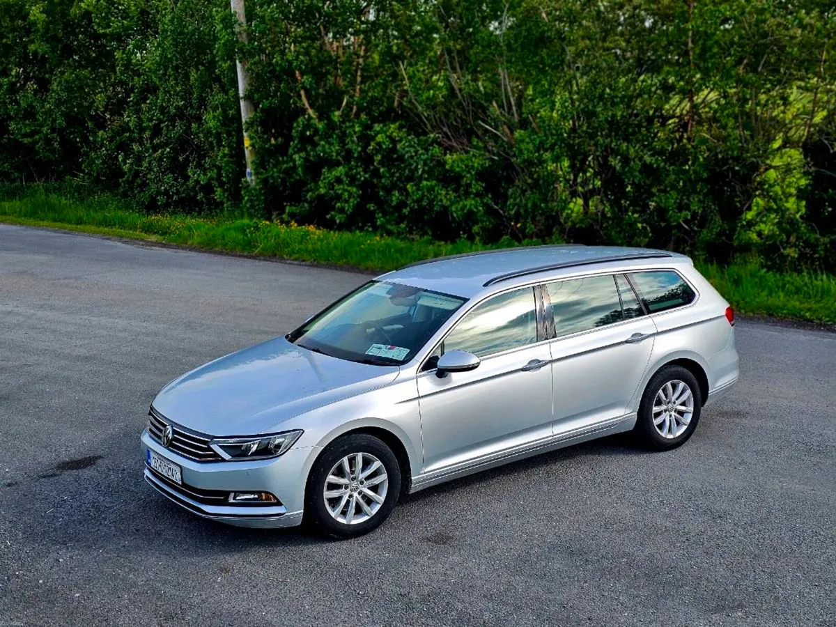 Vw Passat  Automatic 1.6tdi - Image 1
