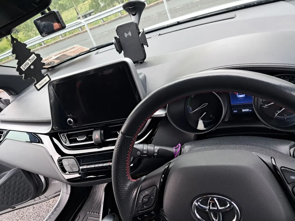 Toyota C-HR 2023 - Image 4