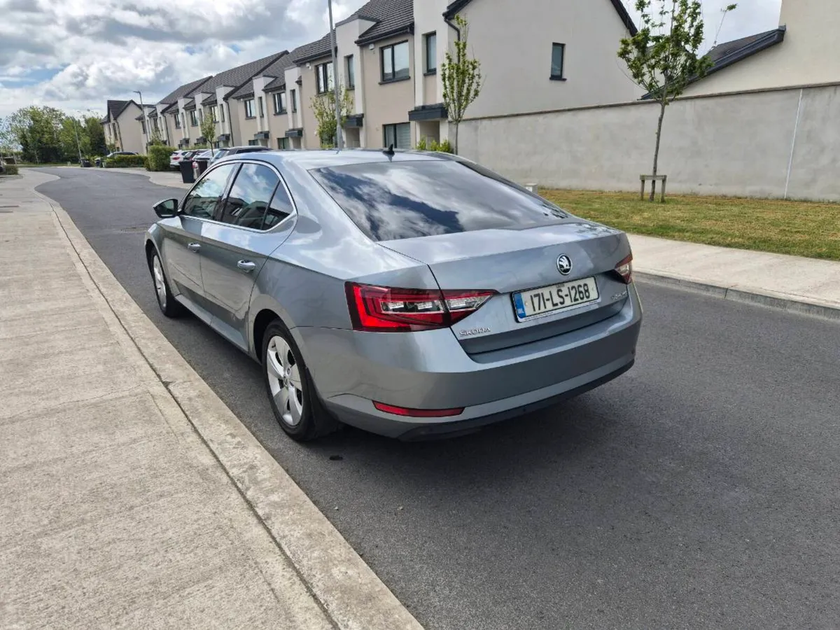 2017 skoda superb 2.0 diesel €8900 - Image 3