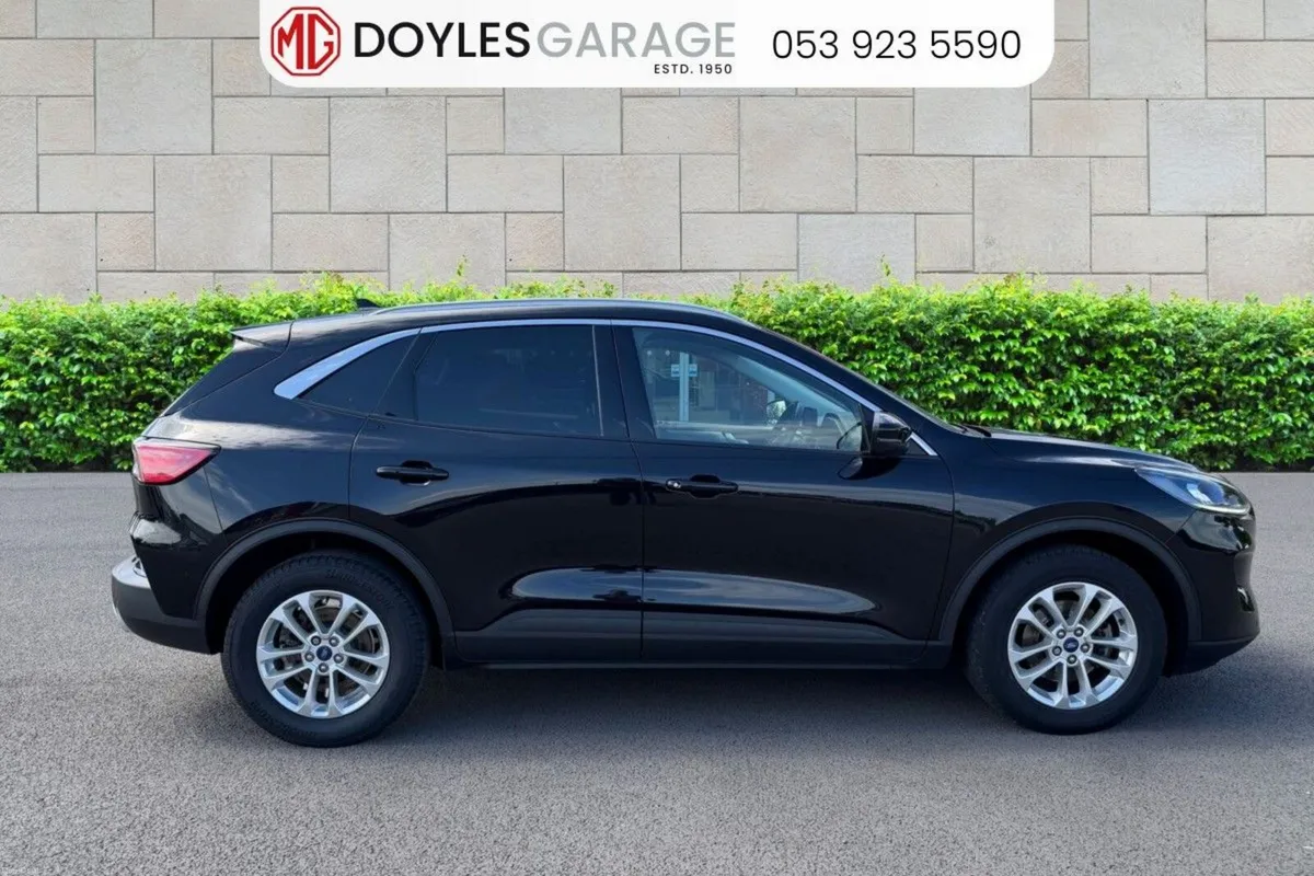 Ford Kuga EcoBlue 120PS Titanium 1.5 - Image 2
