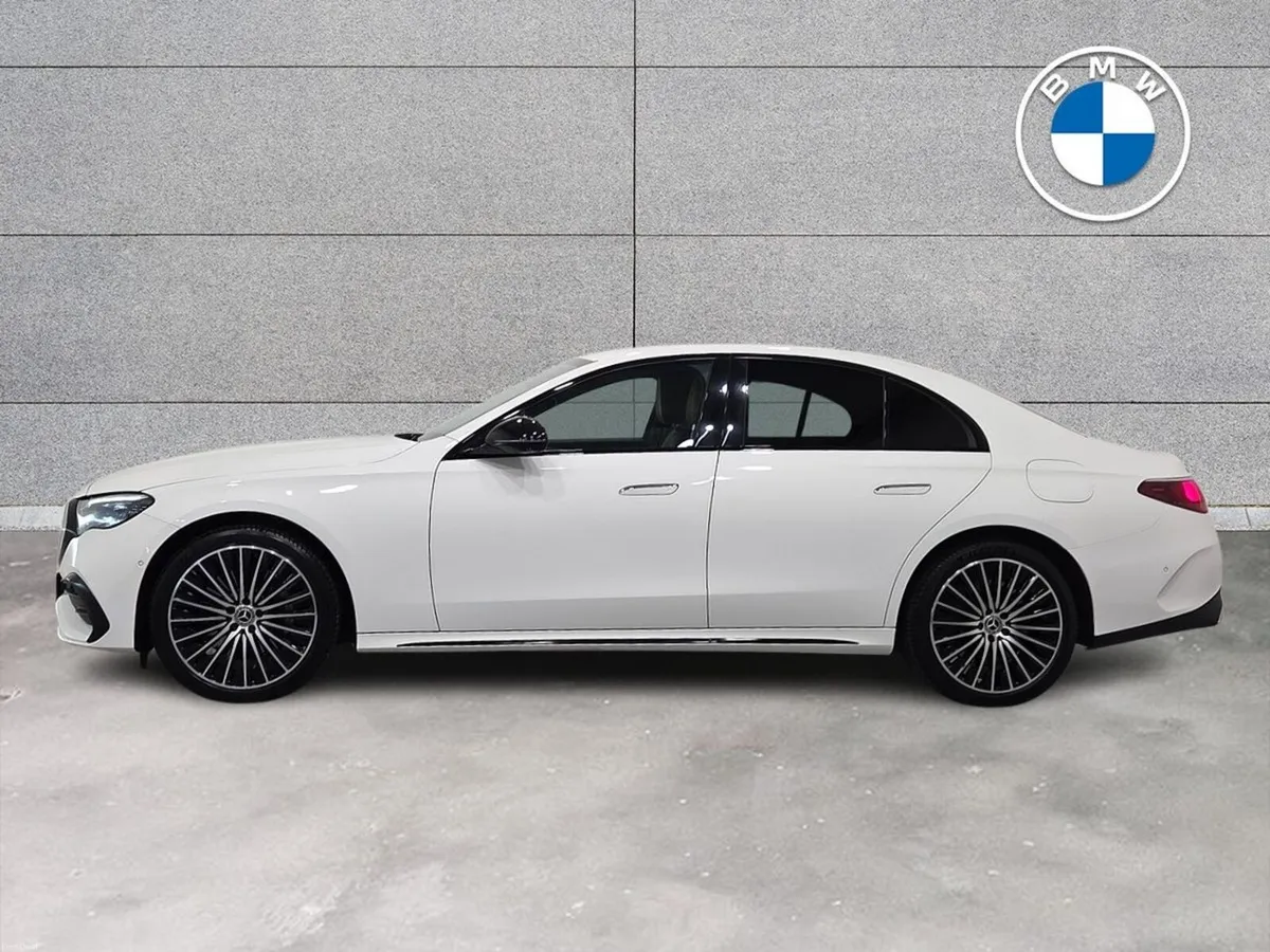 Mercedes-Benz E-Class E 300 de AMG Line Plus - Image 3