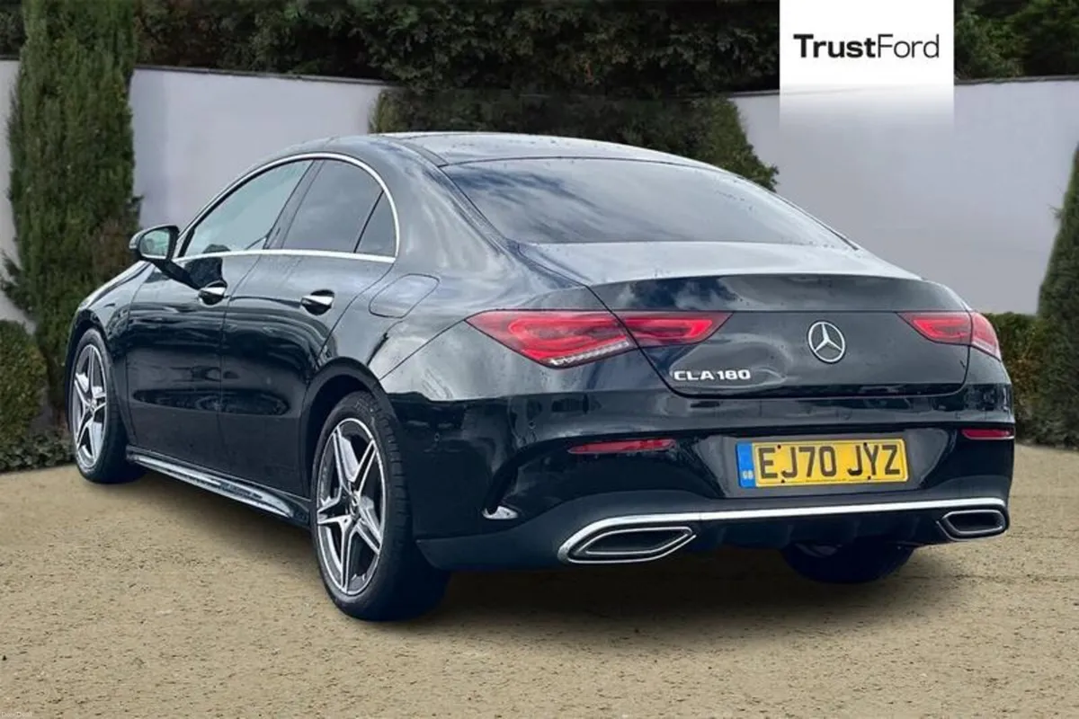 Mercedes-Benz CLA AMG Line - Image 2